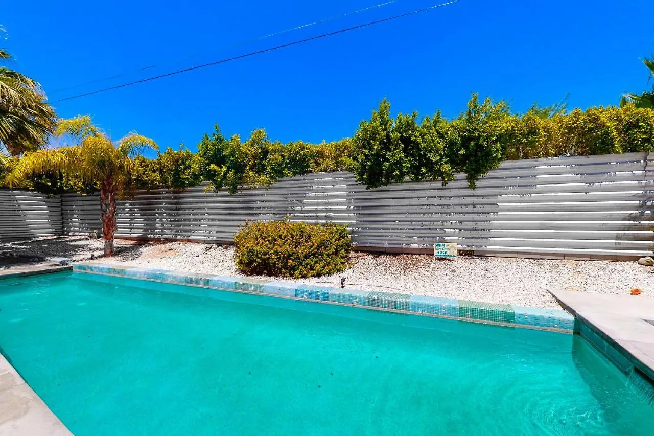 Casa de Férias Poolside Modern Wexler Permit# 1261 Vila Palm Springs Estados Unidos da América
